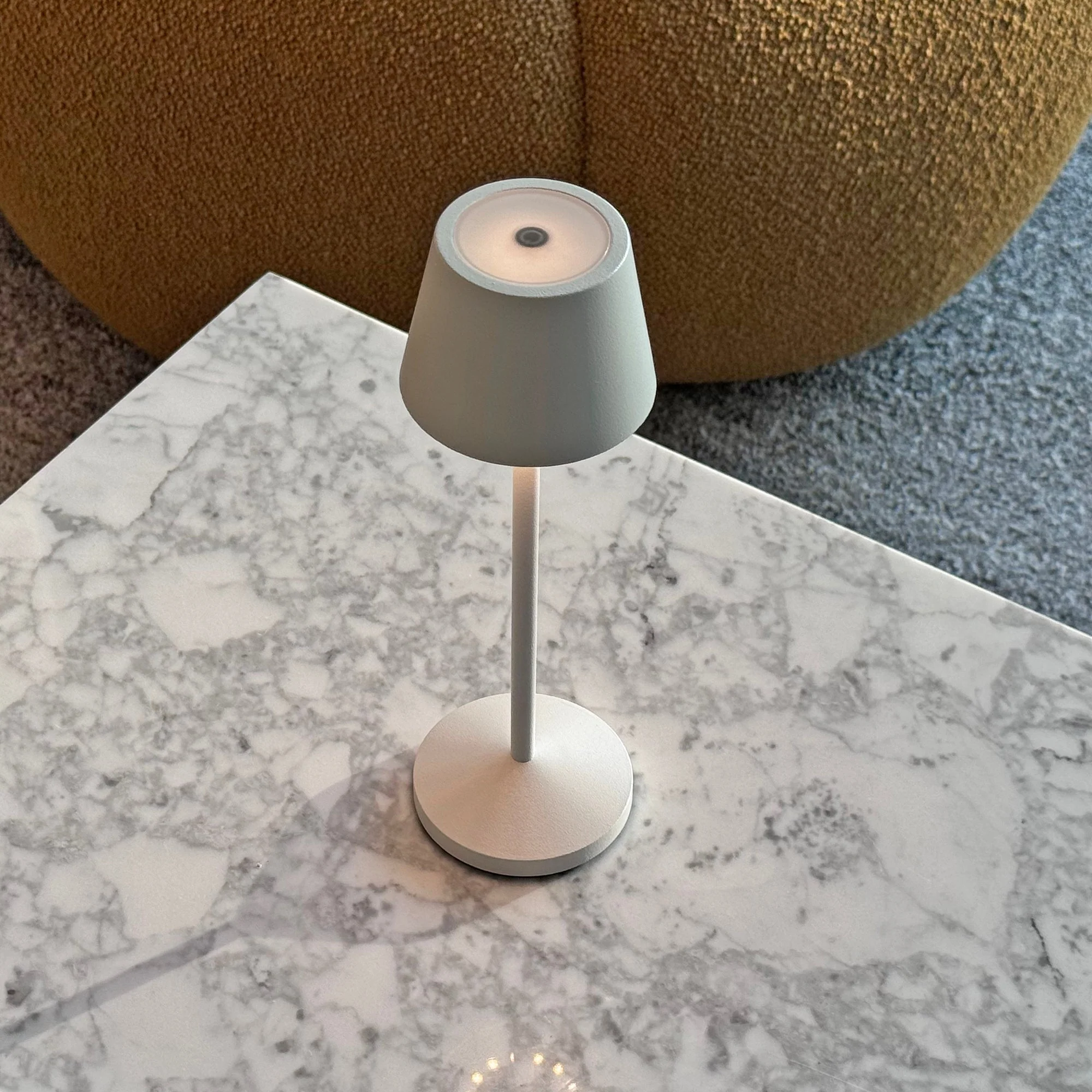 Miniature 4